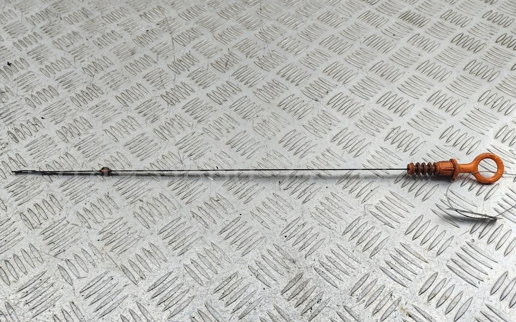 Щуп масляный двигателя