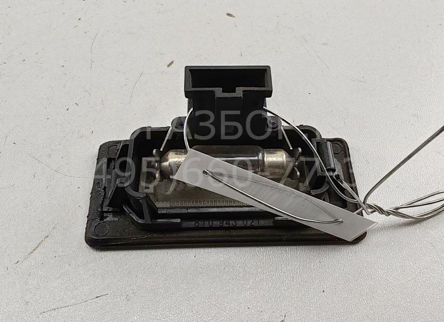 Фонарь подсветки номера