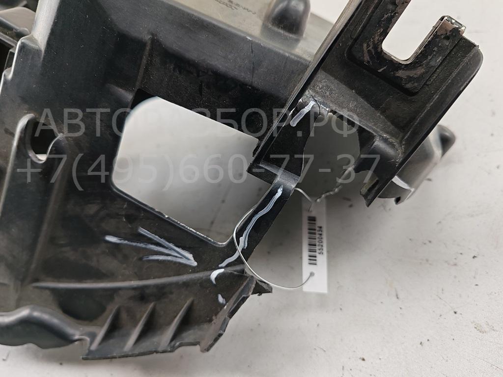 Крепеж фары