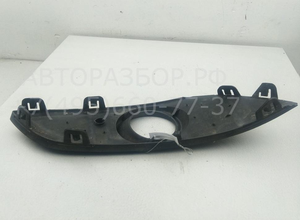 Рамка противотуманной фары левой