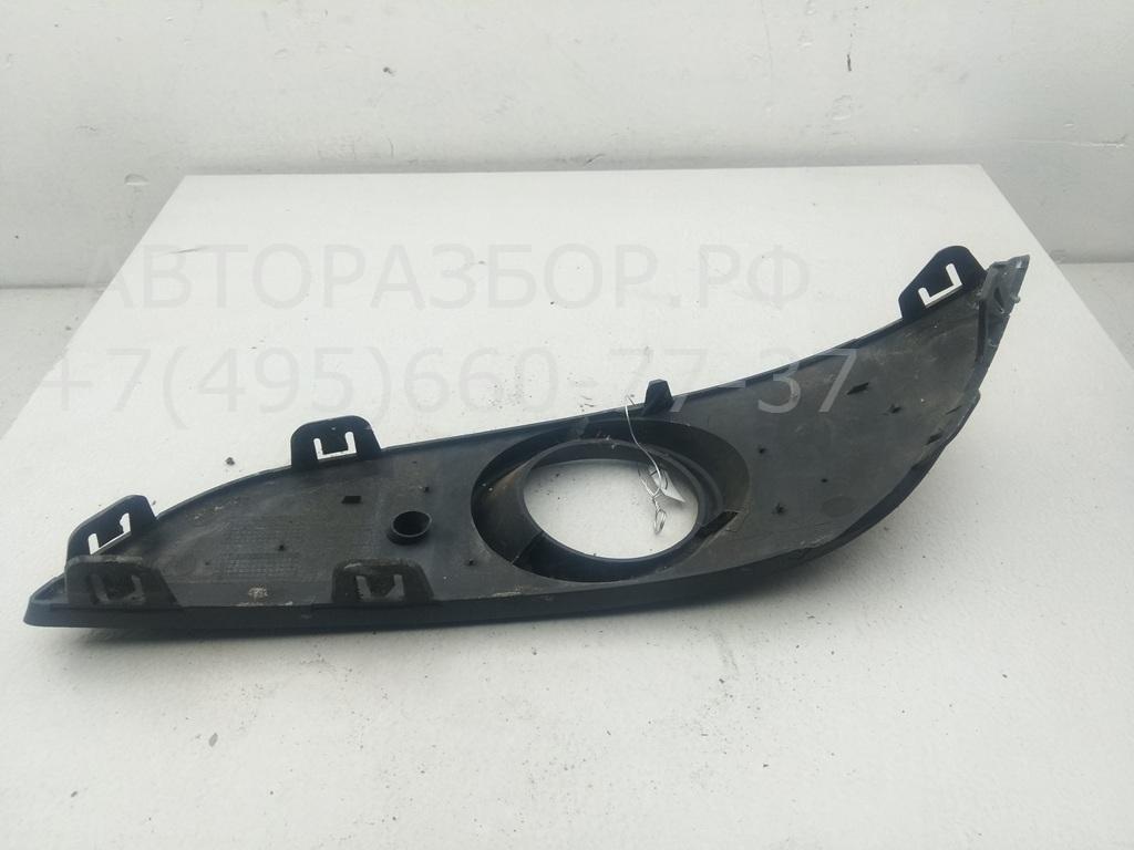 Рамка противотуманной фары правой