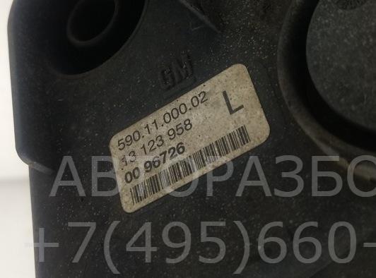 Фара противотуманная левая