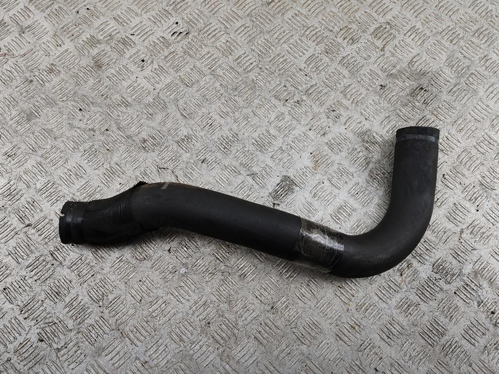 Патрубок интеркулера