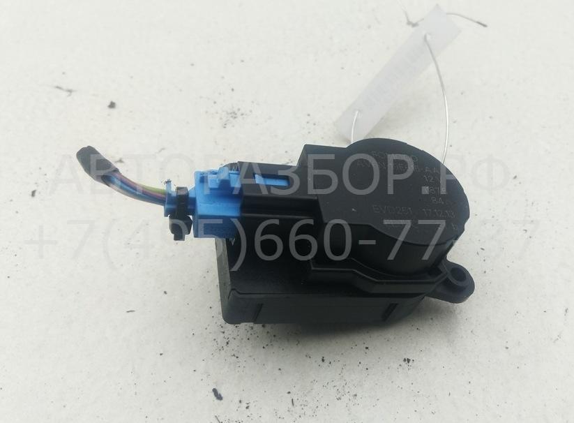 Моторчик заслонки печки