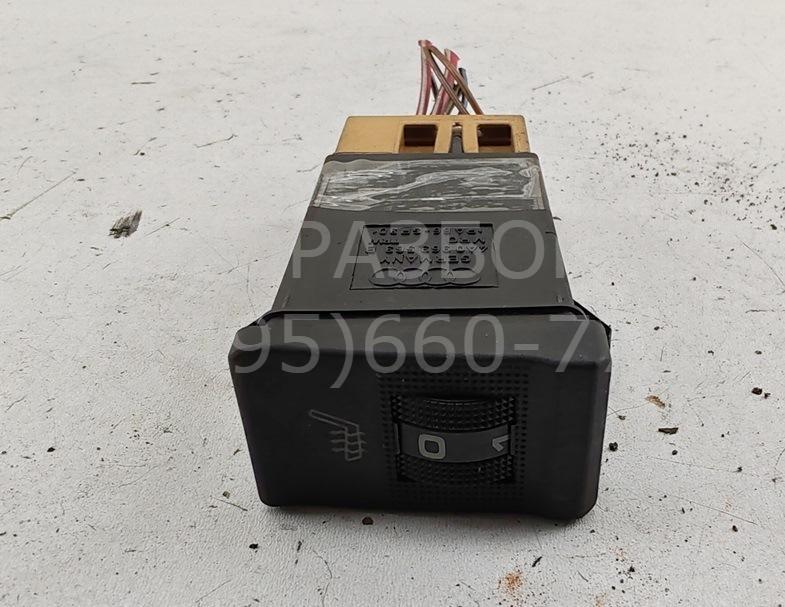 Кнопка обогрева сидений