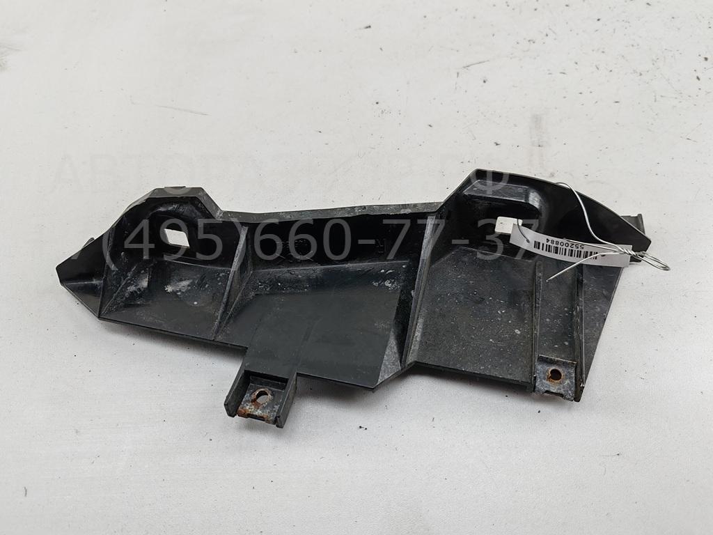 Кронштейн фар правый