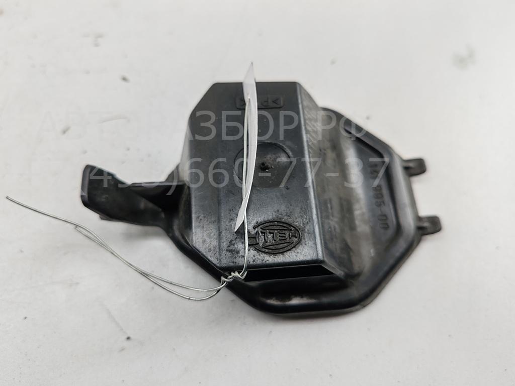 Крышка фары левой