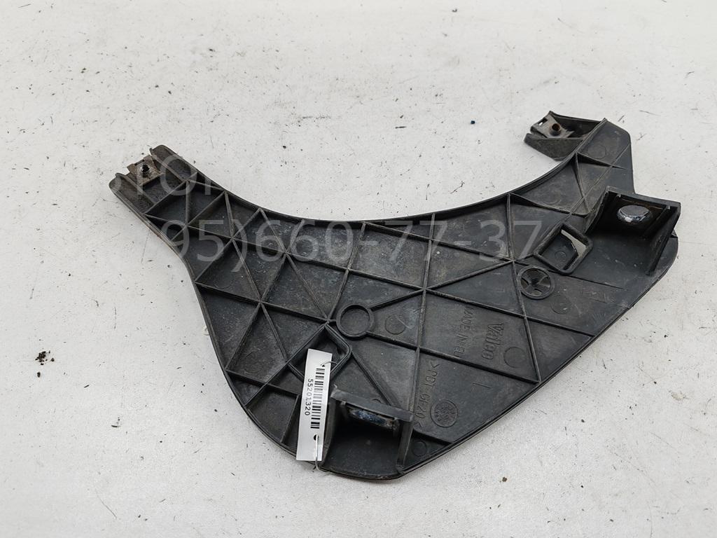 Крепеж фары