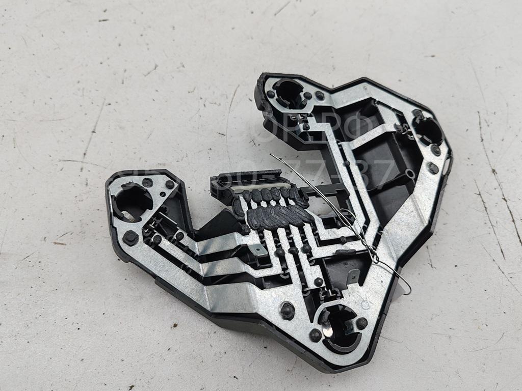 Плата заднего фонаря правого