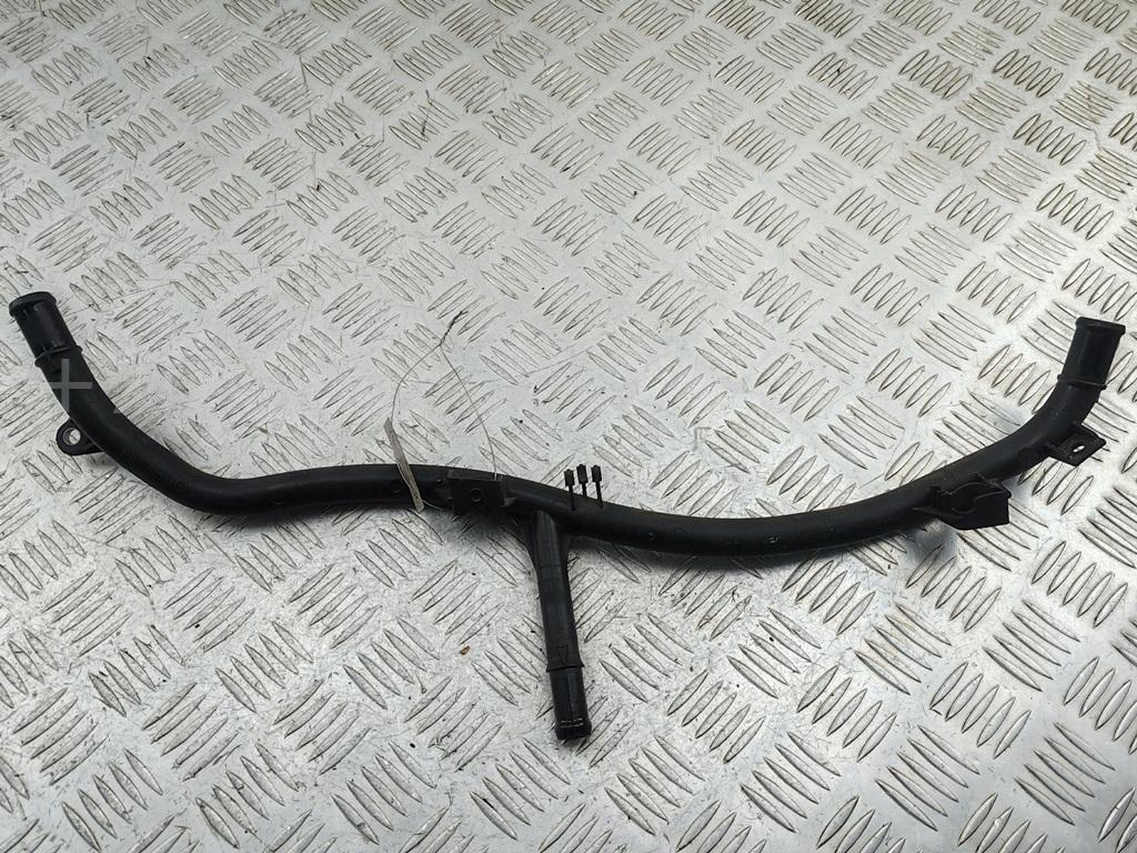 Трубка системы охлаждения