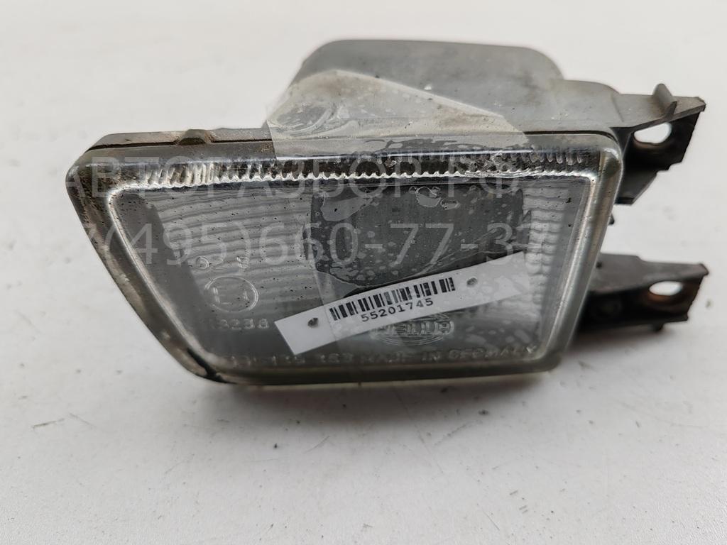 Фара противотуманная левая