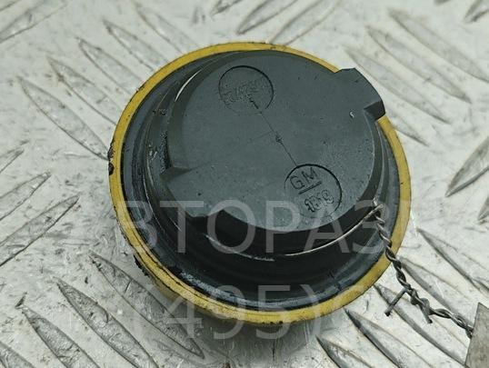 Крышка маслозаливной горловины