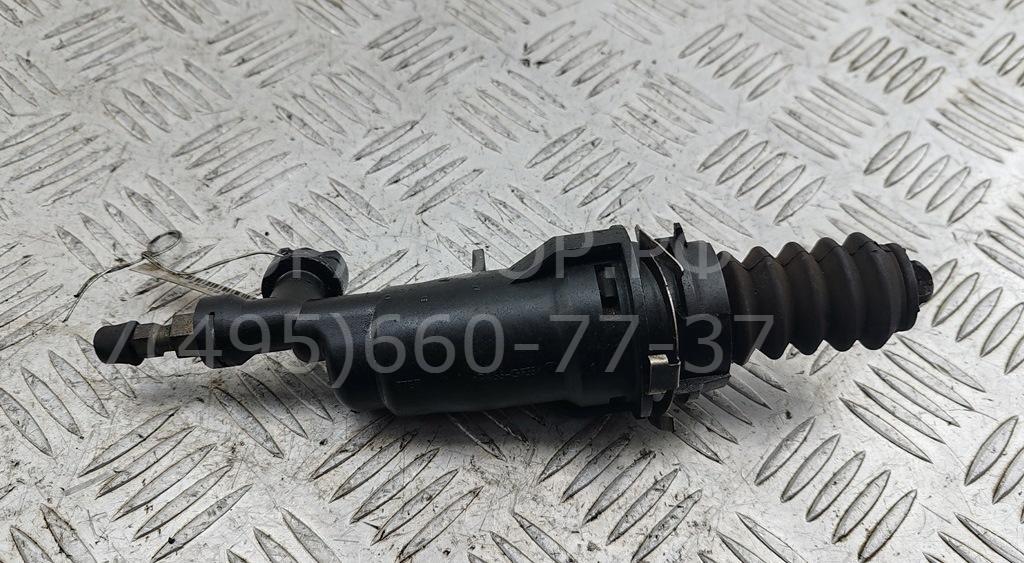 Цилиндр сцепления рабочий