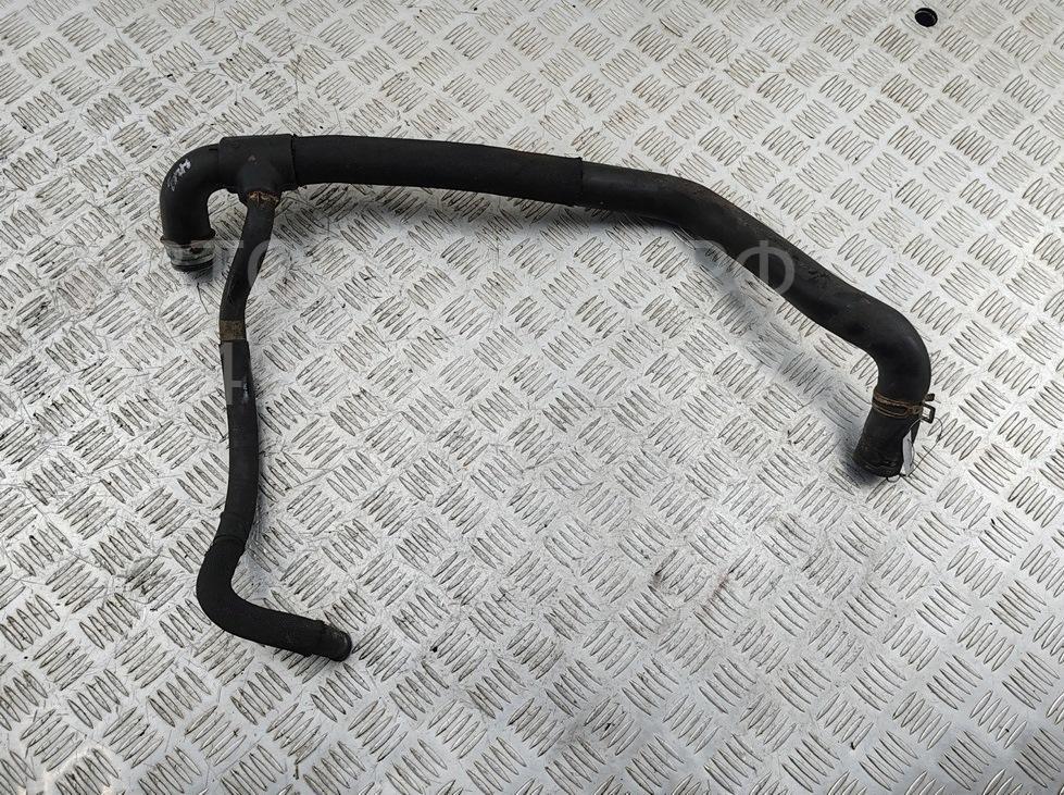 Патрубок радиатора