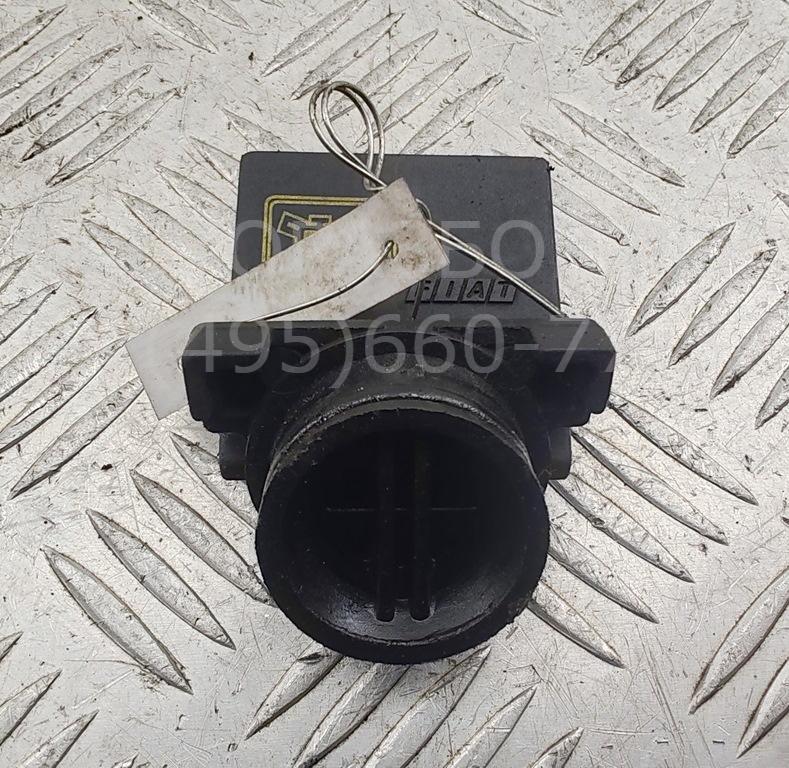 Крышка маслозаливной горловины