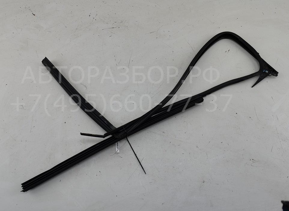 Уплотнитель двери