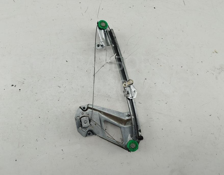 Стеклоподъемник механ. задний левый