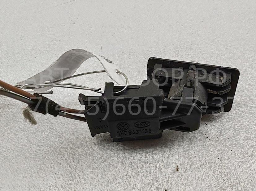 Фонарь подсветки номера