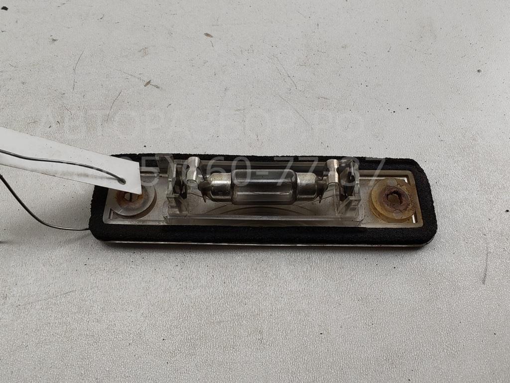 Фонарь подсветки номера