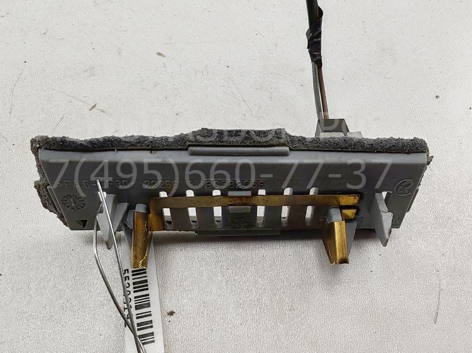 Фонарь подсветки номера