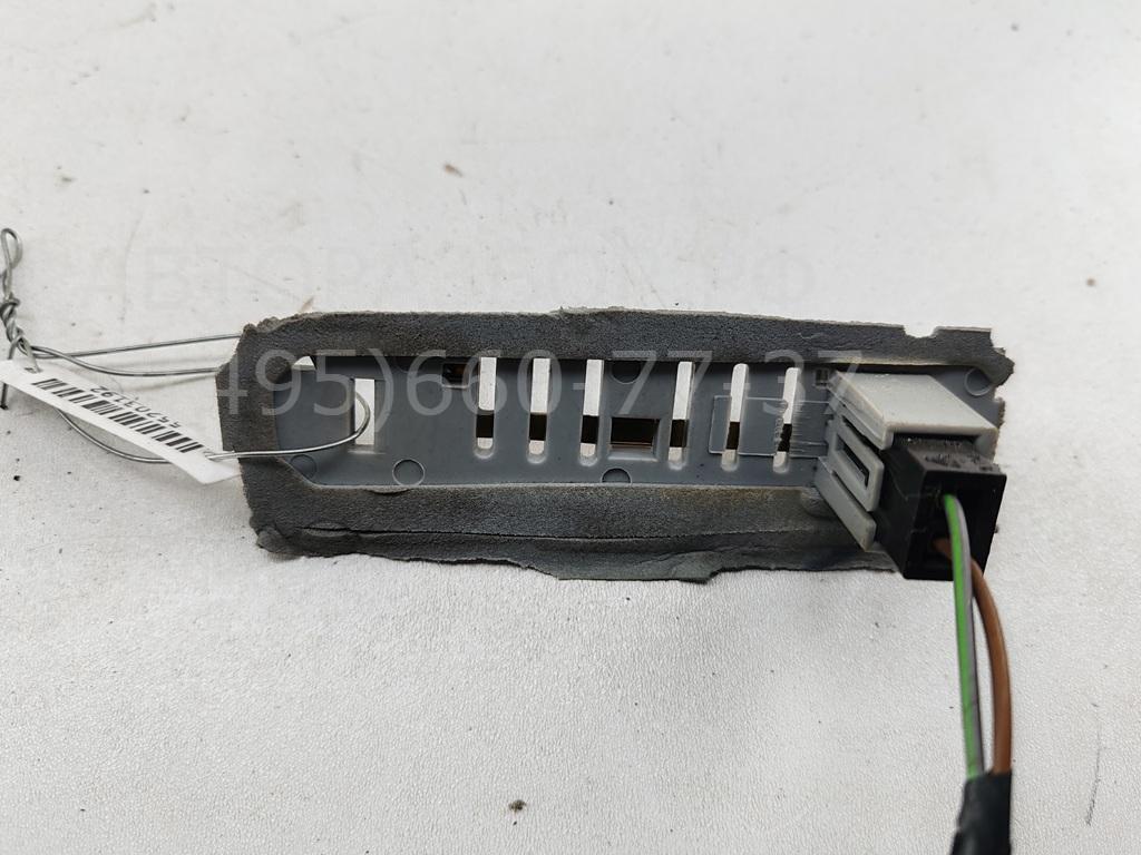 Фонарь подсветки номера