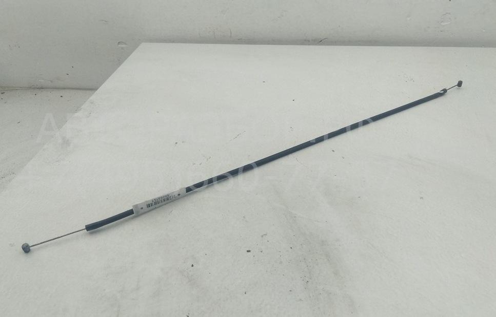 Трос открывания капота