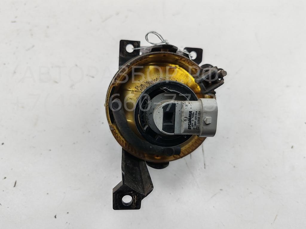 Фара противотуманная левая