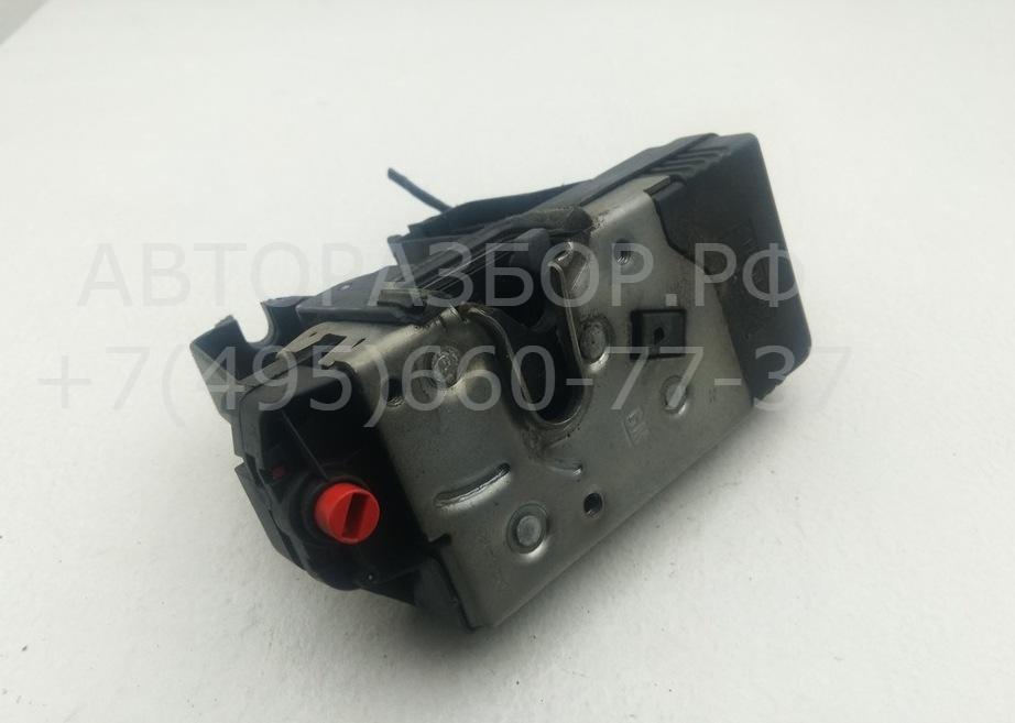 Замок двери задней правой