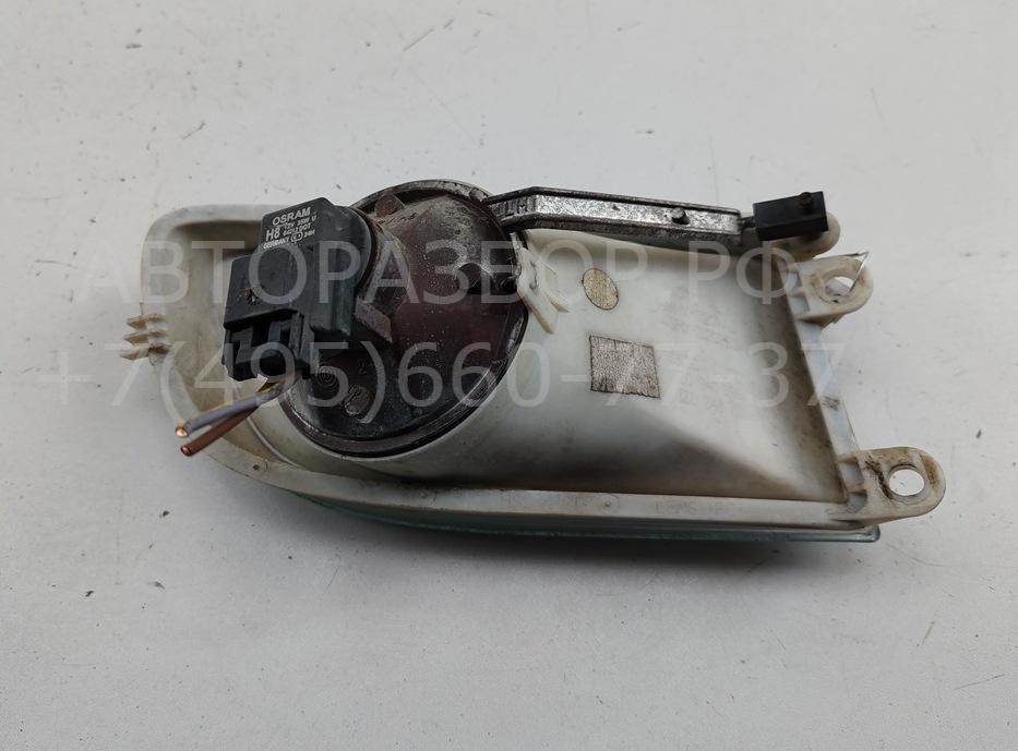 Фара противотуманная левая