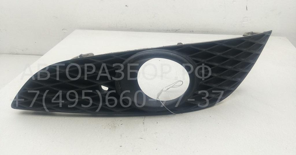 Рамка противотуманной фары левой