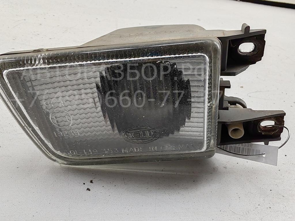 Фара противотуманная левая