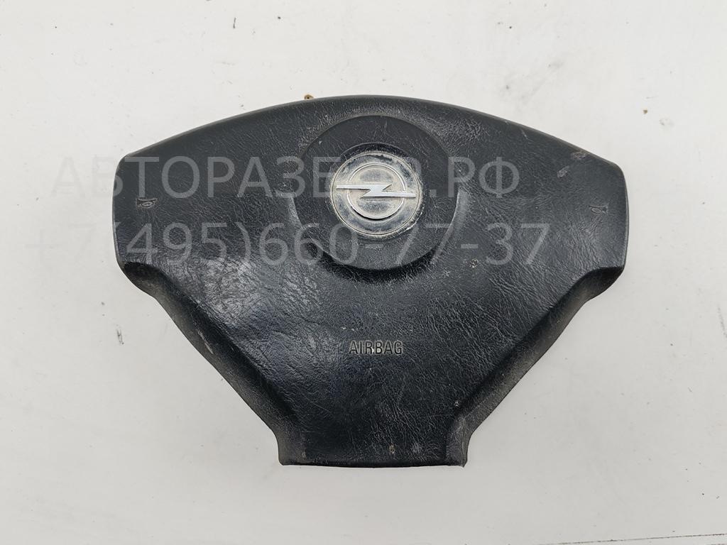 Подушка безопасности в рулевое колесо