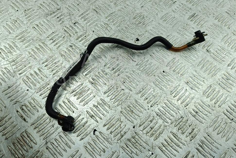 Трубка топливная