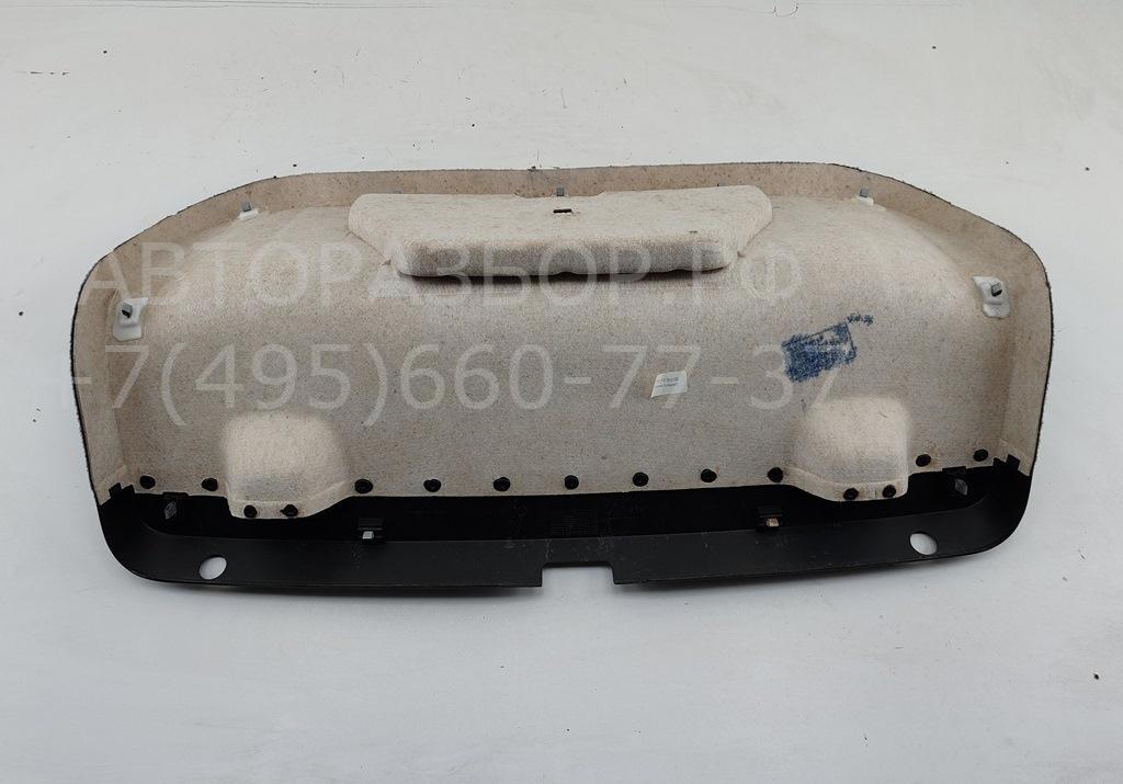 Обшивка крышки багажника