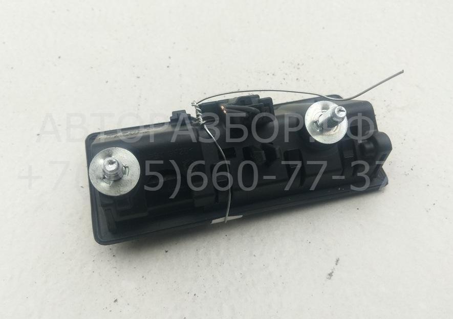 Ручка двери багажника наружная