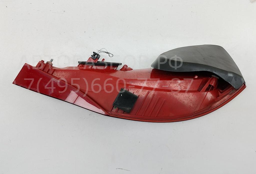 Фонарь задний внутренний левый