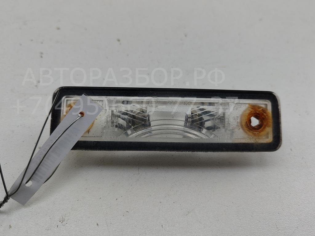 Фонарь подсветки номера