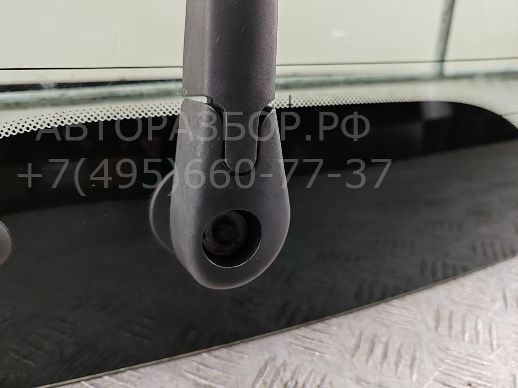 Стекло заднее