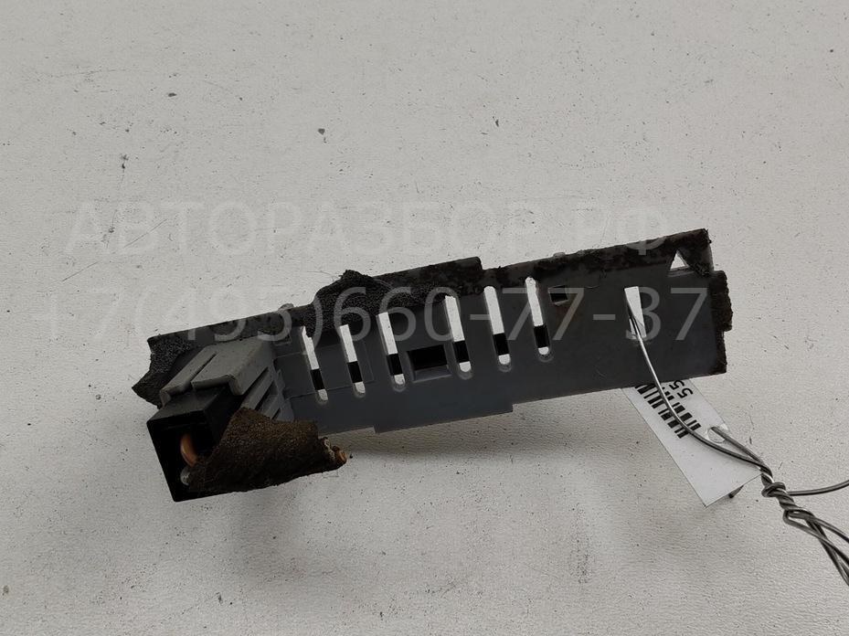 Фонарь подсветки номера