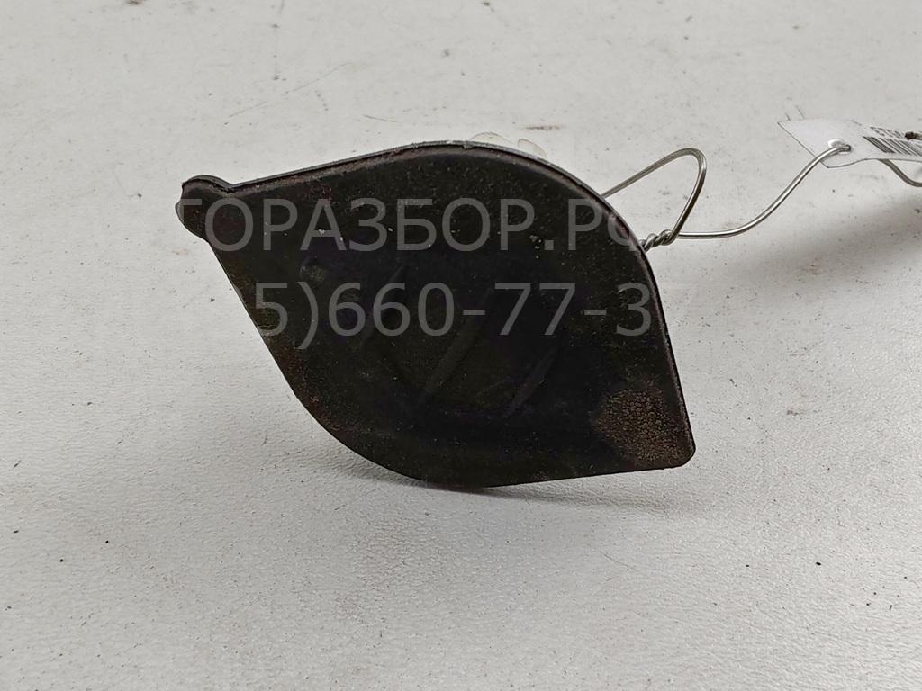 Кнопка открывания багажника