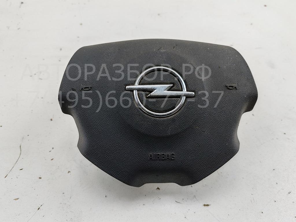 Подушка безопасности в рулевое колесо