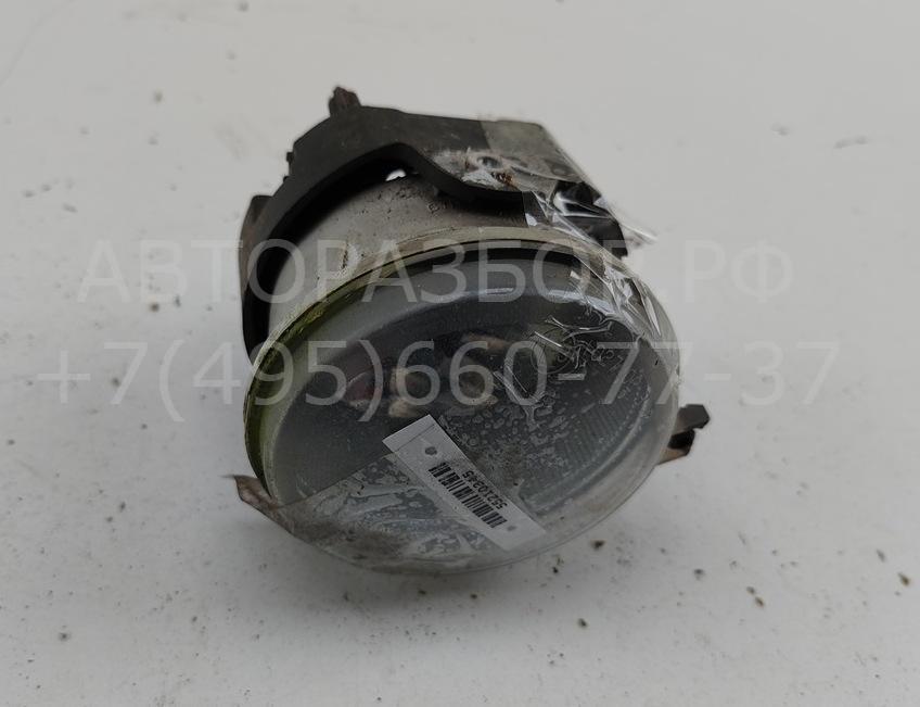 Фара противотуманная левая