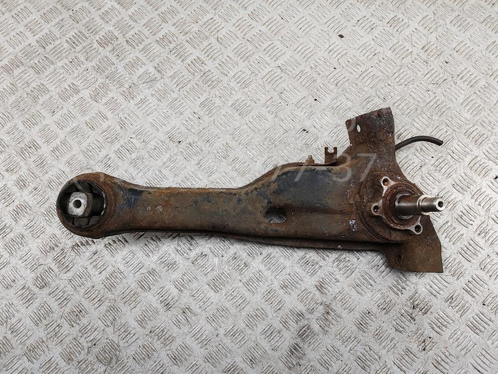 Рычаг задний левый
