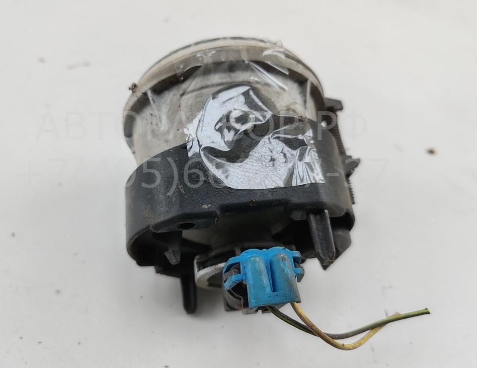 Фара противотуманная правая