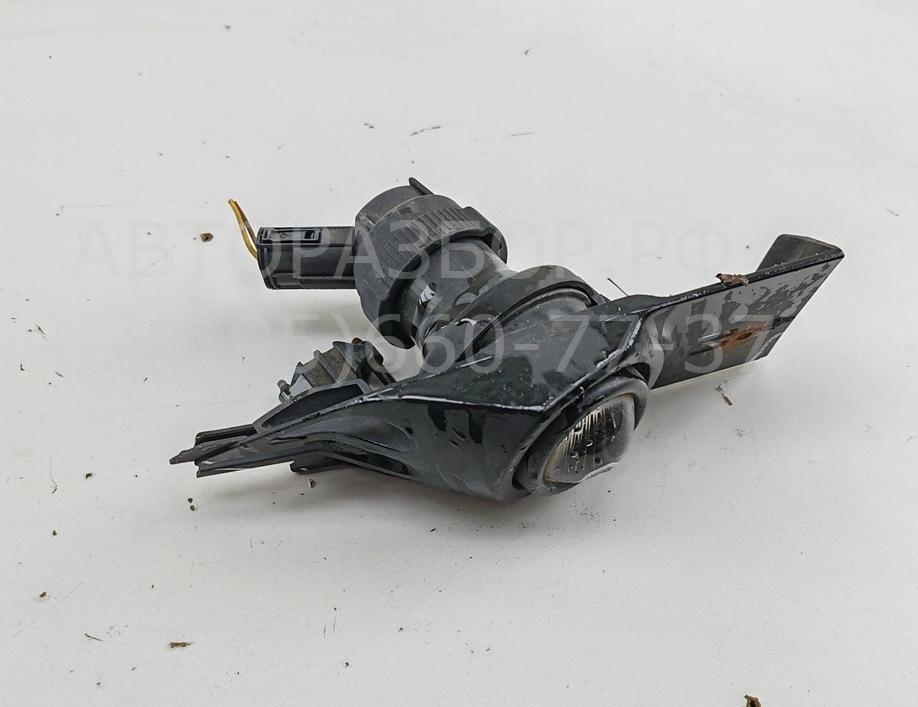 Фара противотуманная левая