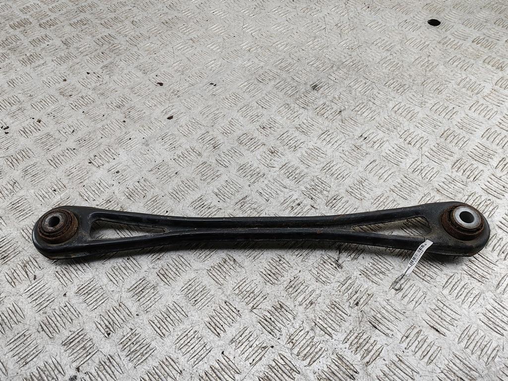 Рычаг задний правый