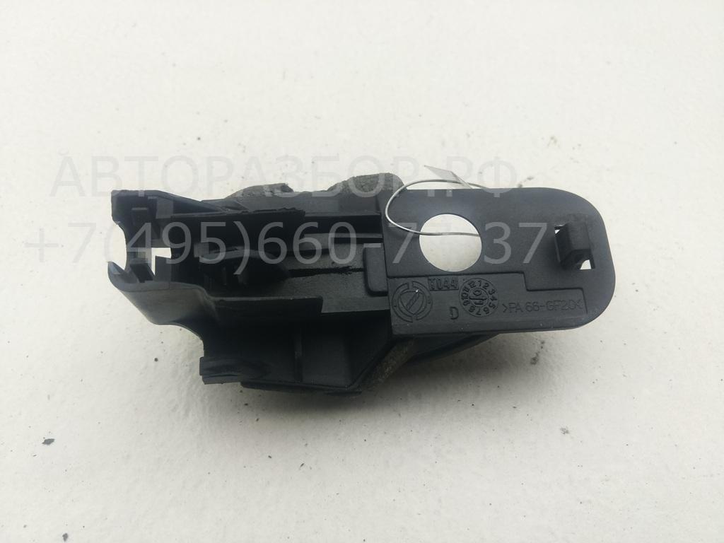 Ручка двери передней внутренняя правая