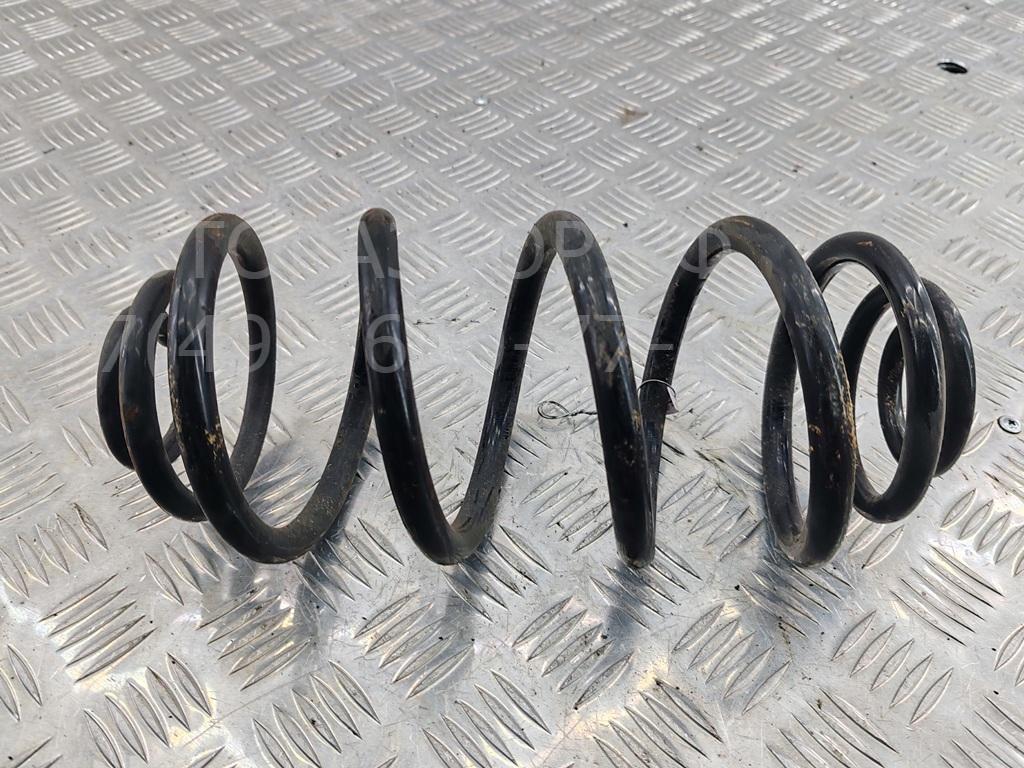 Пружина задняя
