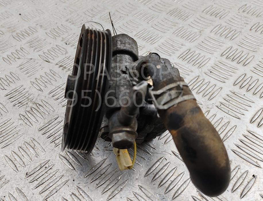 Насос ГУР (гидроусилитель руля)