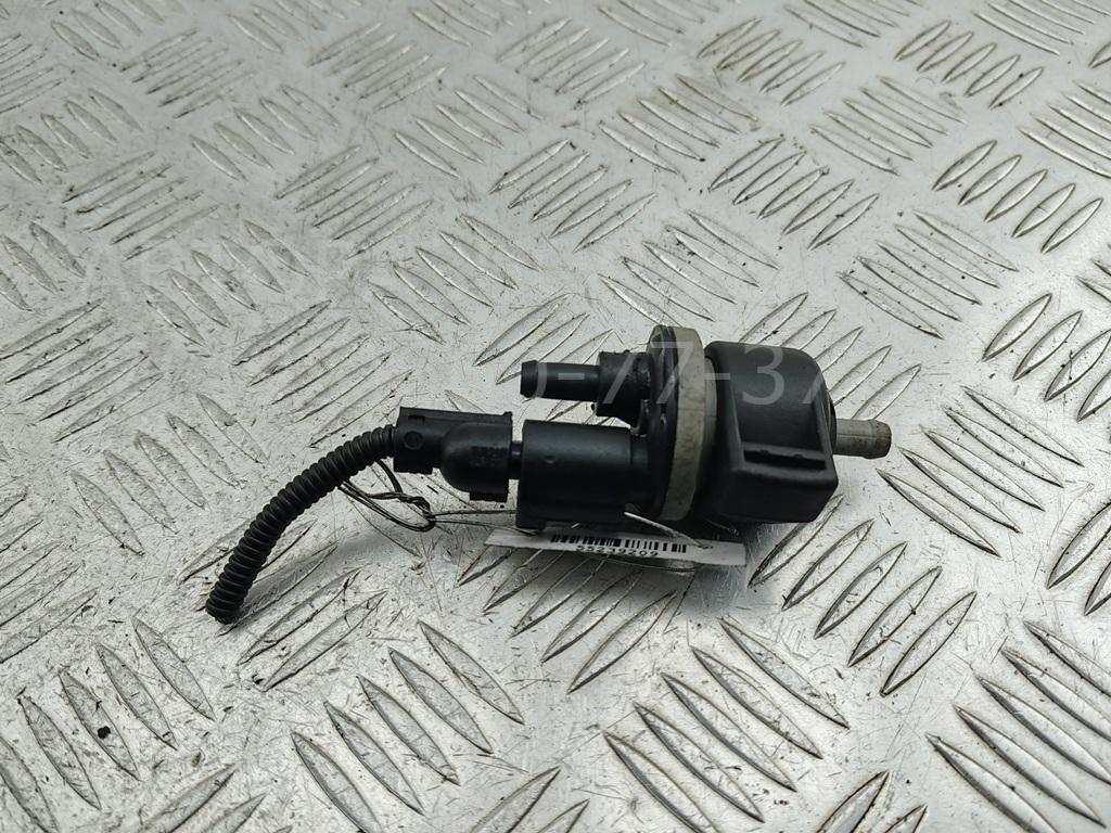 Клапан вентиляции топливного бака